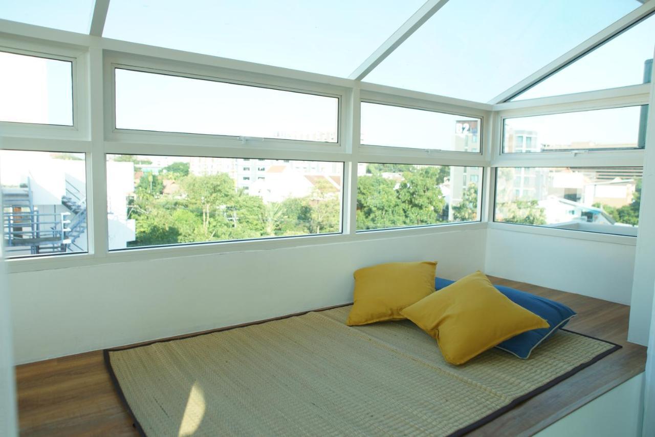 Hostel Breadfruit Chiang Mai Zewnętrze zdjęcie